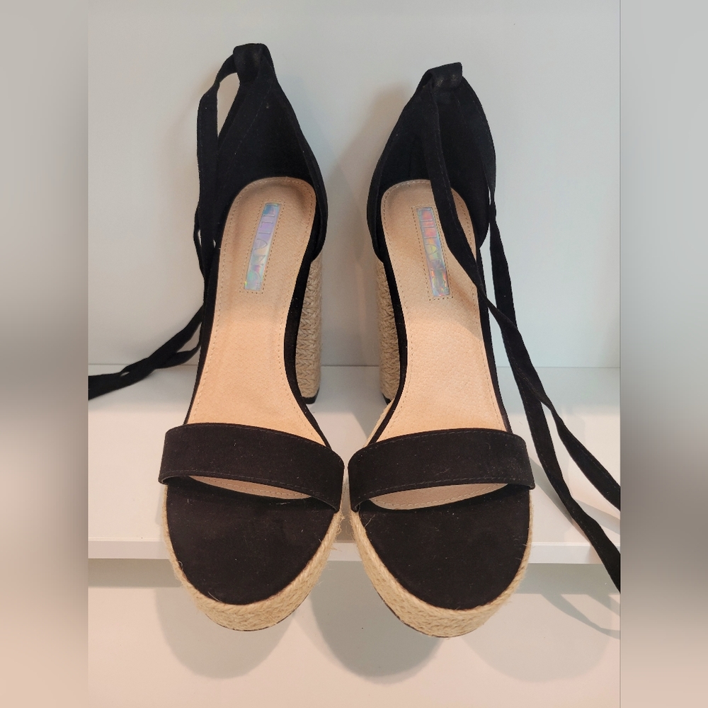 High sandals - Picture 2 of 6